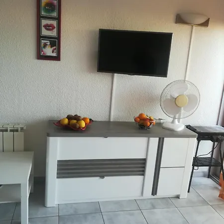 T2 En Rdj Grande Terrasse Et Garage 3 Min De La